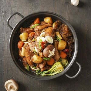 에이치엠푸드,우리농 안동찜닭 1kg +  떡볶이떡200g 1팩 증정